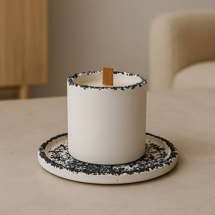 Kırık Taş Koleksiyonu Tepsili Beton Mumluk – Taş Detaylı, Dekoratif Tasarım